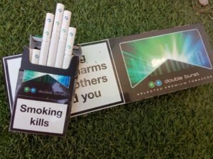 Marlboro Double Burst: สัมผัสความแตกต่าง