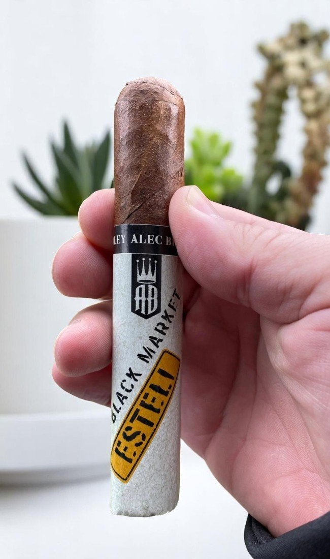 Alec Bradley Black Market Estelí รสชาติเข้มข้น 🔥