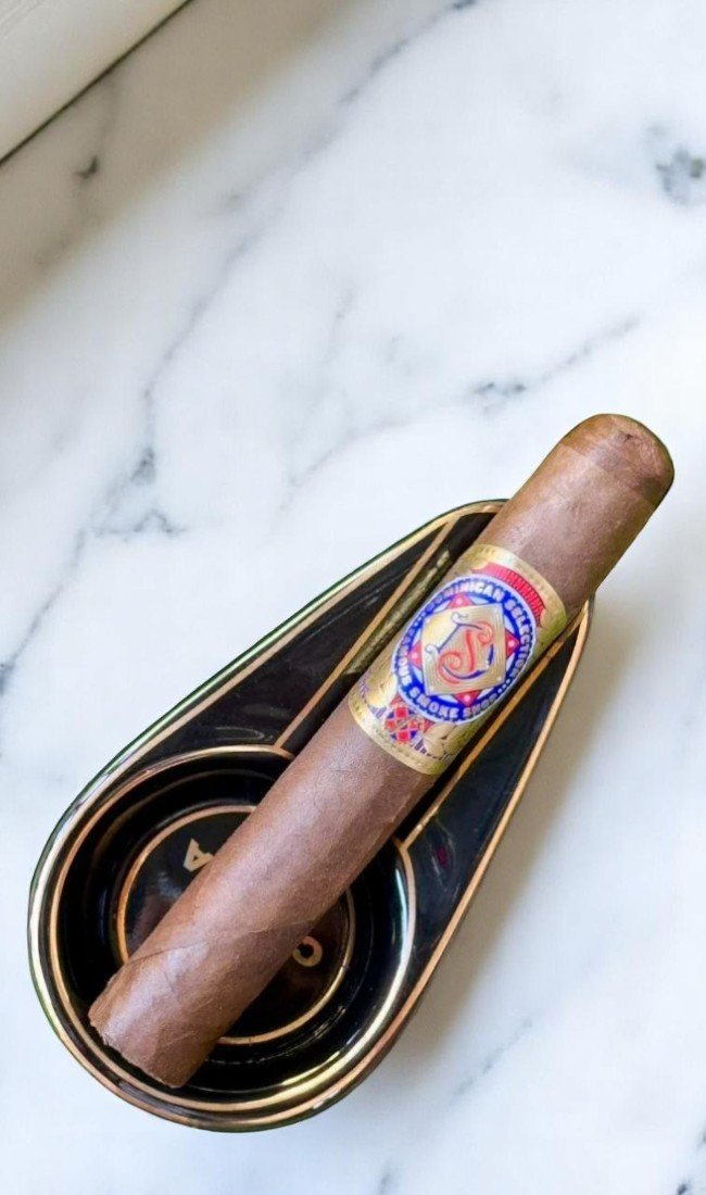 Famous Dominican 2000 5×50