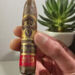 Oliva Serie V Melanio Edición Año 2023 Figuriño 5½x50 (10มวน)