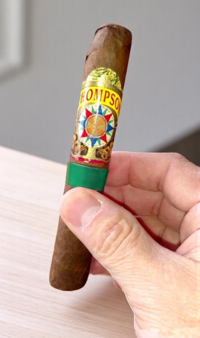 Thompson Explorer Green 5×50 (20มวน)