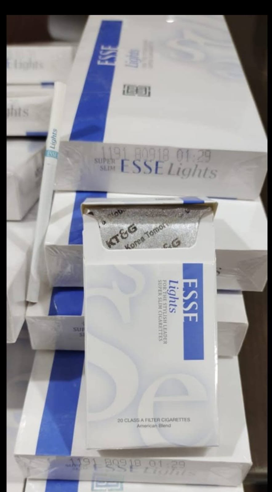 Esse Lights Slim สูบสบาย