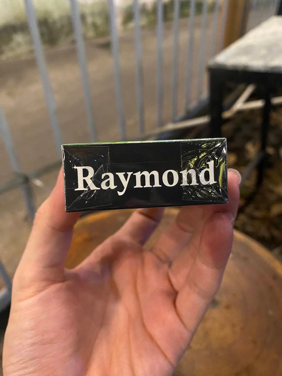 บุหรี่ Raymond Double Capsule ทาร์ 5mg